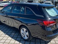 Second-hand Opel Astra Edition 150 CP (110 kW) 2017 Negru Break