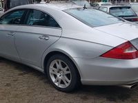 Gebraucht Mercedes CLS500 306 PS (225 kW) 2004 Silber Limousine