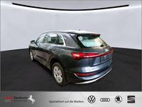 Gebraucht Audi e-tron Advanced 300 kW (408 PS) 2022 Manhattan gray metallic SUV
