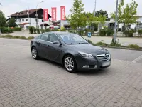 Gebraucht Opel Insignia 163 PS (119 kW) 2011 Grau Limousine