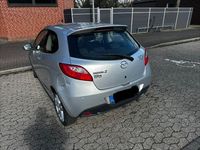 Gebraucht Mazda 2 102 PS (75 kW) 2011 Grau Kleinwagen