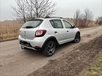 Gebraucht Dacia Sandero 90 PS (66 kW) 2016 Silber Kleinwagen