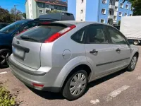 Gebraucht Ford Focus 100 PS (73 kW) 2007 Silber Kleinwagen