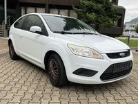 Gebraucht Ford Focus Style 80 PS (58 kW) 2008 Frostweiß Kleinwagen