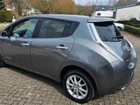 Gebraucht Nissan Leaf Tekna 80 kW (109 PS) 2016 Grau Kleinwagen