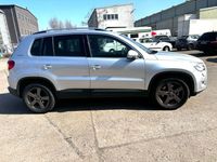 Gebraucht VW Tiguan Team 170 PS (125 kW) 2011 Silber SUV