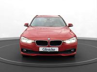 Gebraucht BMW 320 Performance 190 PS (139 kW) 2019 Melbournerot metallic Kombi