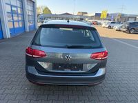 Gebraucht VW Passat Comfortline 150 PS (110 kW) 2015 Grau Limousine