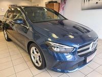 Gebraucht Mercedes B200 163 PS (119 kW) 2021 Blau Van / Kleinbus