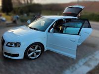 Gebraucht Audi A3 S-Line 160 PS (117 kW) 2009 Weiß Kleinwagen