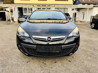 Gebraucht Opel Astra GTC 140 PS (102 kW) 2016 Schwarz Limousine
