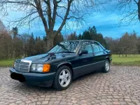 Gebraucht Mercedes 190 122 PS (89 kW) 1989 Grau Limousine
