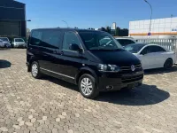 Second-hand VW T5 Highline 179 CP (131 kW) 2015 Negru Van