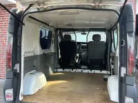 Gebraucht Opel Vivaro 101 PS (74 kW) 2005 Weiß Van / Kleinbus
