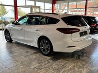 Usata Ford Focus ST-Line 125 CV (91 kW) 2022 Bianco Station wagon
