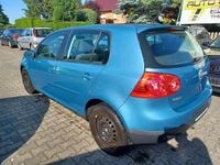 Gebraucht VW Golf IV Comfortline 102 PS (75 kW) 2005 New river blue metallic Kleinwagen