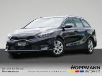 Używany Kia Ceed Vision 160 KM (117 kW) 2022 Czarny Hatchback