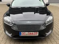 Gebraucht Ford Focus Titanium 120 PS (88 kW) 2015 Schwarz Limousine