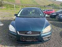 gebraucht Ford Focus Turnier 1.6 16V Fun