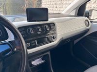 Second-hand VW up! high up! 60 CP (44 kW) 2012 Alb Hatchback