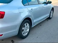 Gebraucht VW Jetta 122 PS (89 kW) 2014 Silber Limousine