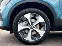 Gebraucht Volvo XC40 Core 163 PS (119 kW) 2024 Fjord blue SUV