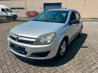 Gebraucht Opel Astra Basis 101 PS (74 kW) 2004 Silber Limousine