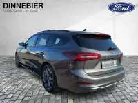 Gebraucht Ford Focus ST-Line X 155 PS (114 kW) 2024 Magnetic grau metallic Kombi