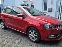 Second-hand VW Polo 110 CP (80 kW) 2016 Portocaliu Berlinǎ