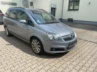 Gebraucht Opel Zafira Edition 140 PS (102 kW) 2005 Silber Van / Kleinbus