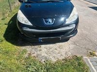 Gebraucht Peugeot 206+ 73 PS (53 kW) 2011 Schwarz Kleinwagen