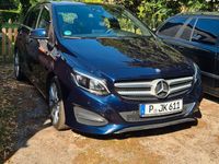 Gebraucht Mercedes B200 136 PS (100 kW) 2017 Blau Van / Kleinbus