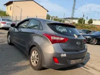 Gebraucht Hyundai i30 Trend 99 PS (72 kW) 2013 Grau Limousine