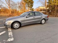 Gebraucht Mercedes E320 Elegance 224 PS (164 kW) 2009 Grau Limousine