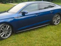 Gebraucht Audi A5 Sportback Ambiente 170 PS (125 kW) 2018 Blau Kleinwagen