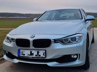 Gebraucht BMW 330 258 PS (189 kW) 2013 Silber Limousine