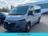 Gebraucht Peugeot Boxer 101 PS (74 kW) 2010 Grau Van