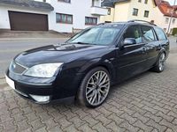 Gebraucht Ford Mondeo Ghia 170 PS (125 kW) 2005 Pantherschwarz metallic Kombi