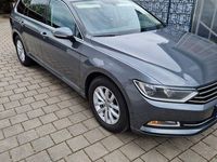 Gebraucht VW Passat Trendline 150 PS (110 kW) 2015 Grau Kombi