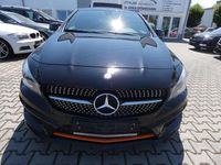 Gebraucht Mercedes CLA180 122 PS (89 kW) 2015 Schwarz Limousine