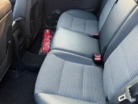 Gebraucht Mercedes B180 108 PS (79 kW) 2005 Silber Van / Kleinbus