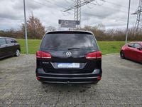 Gebraucht VW Sharan Comfortline 150 PS (110 kW) 2022 Schwarz Van / Kleinbus