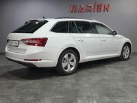 Używany Skoda Superb 200 KM (147 kW) 2022 Biały Sedan/Limuzyna