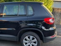 Gebraucht VW Tiguan 150 PS (110 kW) 2010 Schwarz SUV
