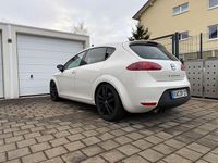 Gebraucht Seat Leon CUPRA 241 PS (177 kW) 2008 Weiß Kleinwagen