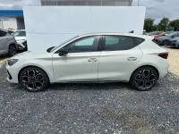 Neu Cupra Leon 150 PS (110 kW) 2026 Taiga grau Limousine