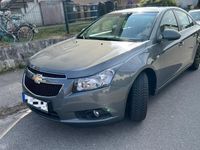 Second-hand Chevrolet Cruze 140 CP (102 kW) 2011 Gri Berlinǎ