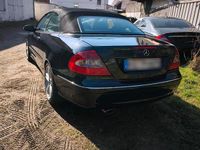 Gebraucht Mercedes CLK280 231 PS (169 kW) 2007 Schwarz Cabrio