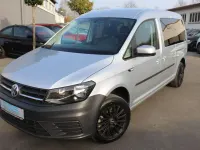 Używany VW Caddy Maxi Trendline 150 KM (110 kW) 2017 Srebrny Minivan