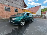 Gebraucht VW Golf III 75 PS (55 kW) 1997 Grün Kleinwagen